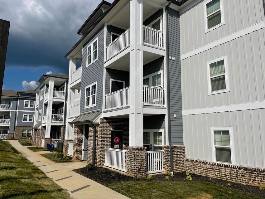 Vintage Hunters Crossing Apartments, 100 Vintage Alcoa Way, Alcoa, TN